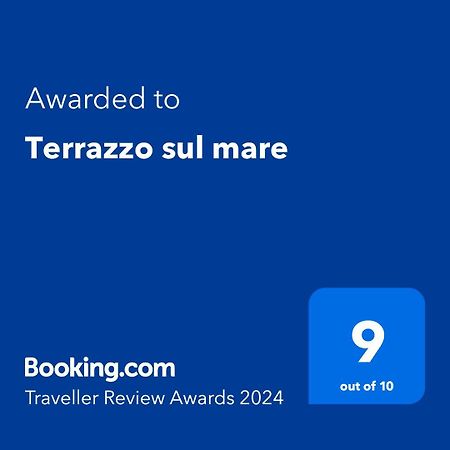 돈나루카타 Terrazzo Sul Mare 아파트 외부 사진