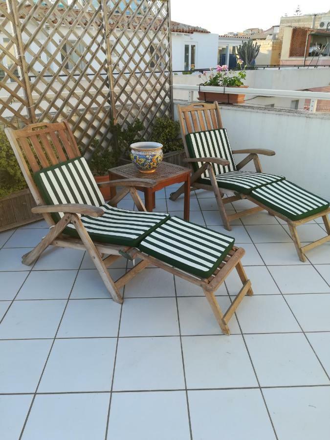 돈나루카타 Terrazzo Sul Mare 아파트 외부 사진